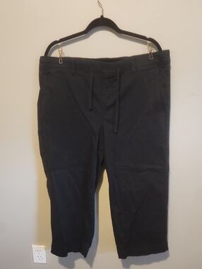 torrid Black Women's Drawstring Capris